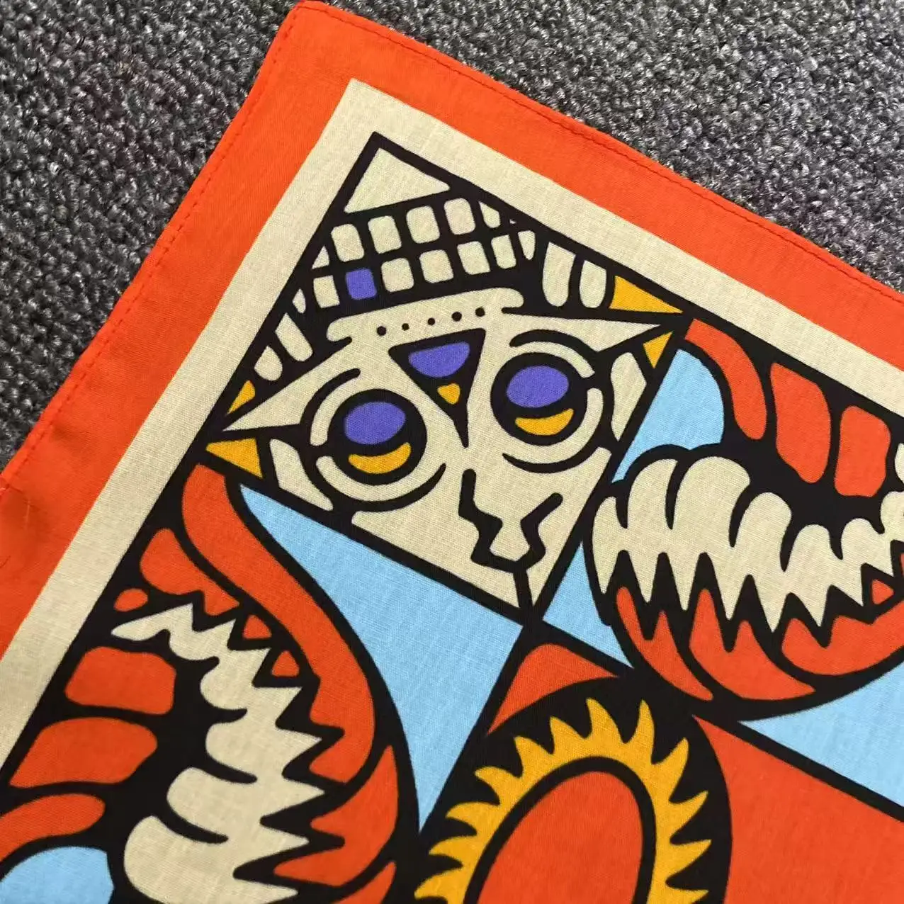 デジタルプリントレトロバンダナヒップホップストリートダンスス - Face Scarf Mask のレビューと価格